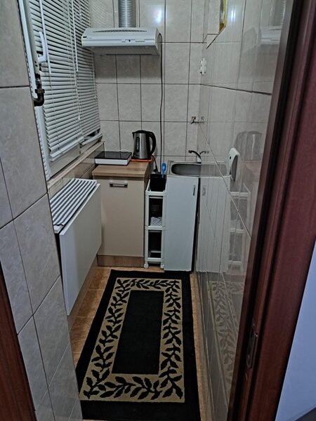 Piata Romana, metrou, ASE,