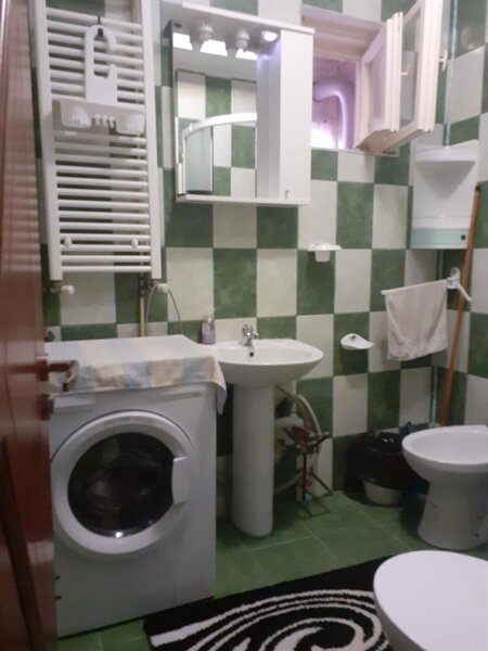 Piata Romana, metrou, ASE,